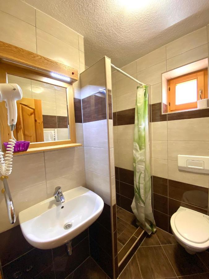 Guest House Plitvice Waterfall Plitvicka Jezera Ngoại thất bức ảnh