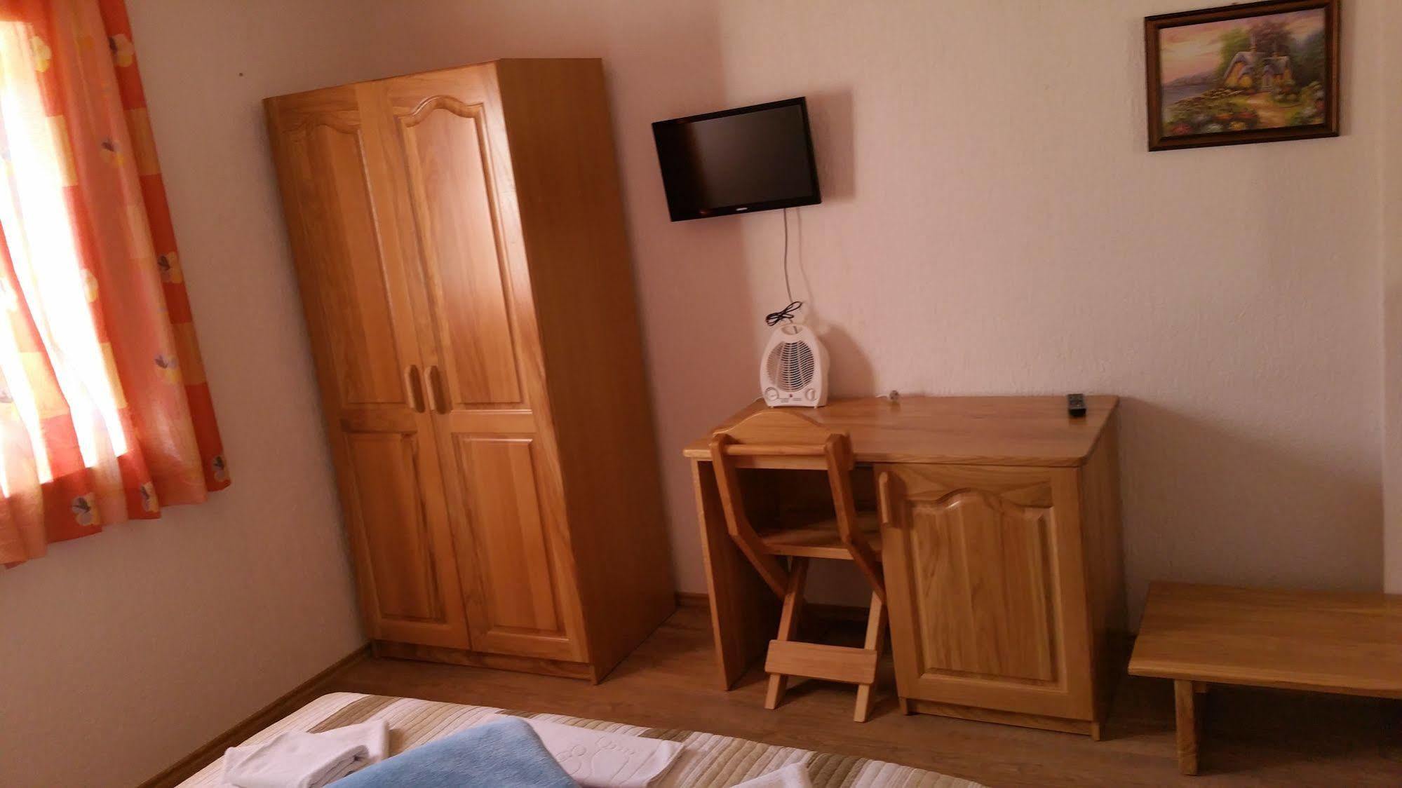 Guest House Plitvice Waterfall Plitvicka Jezera Ngoại thất bức ảnh