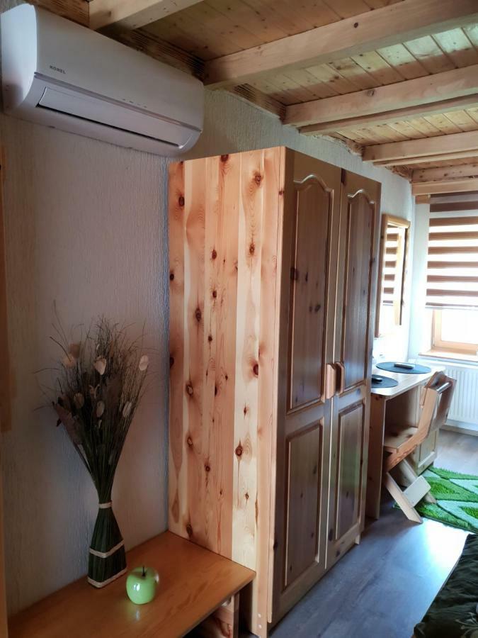 Guest House Plitvice Waterfall Plitvicka Jezera Ngoại thất bức ảnh